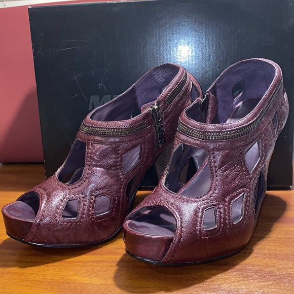 Miss Sixty • “Hailey” Purple Blocked Peep Toe heels - Picture 2 of 14